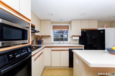 54 Bunnell Circle Fairfield CT 06825