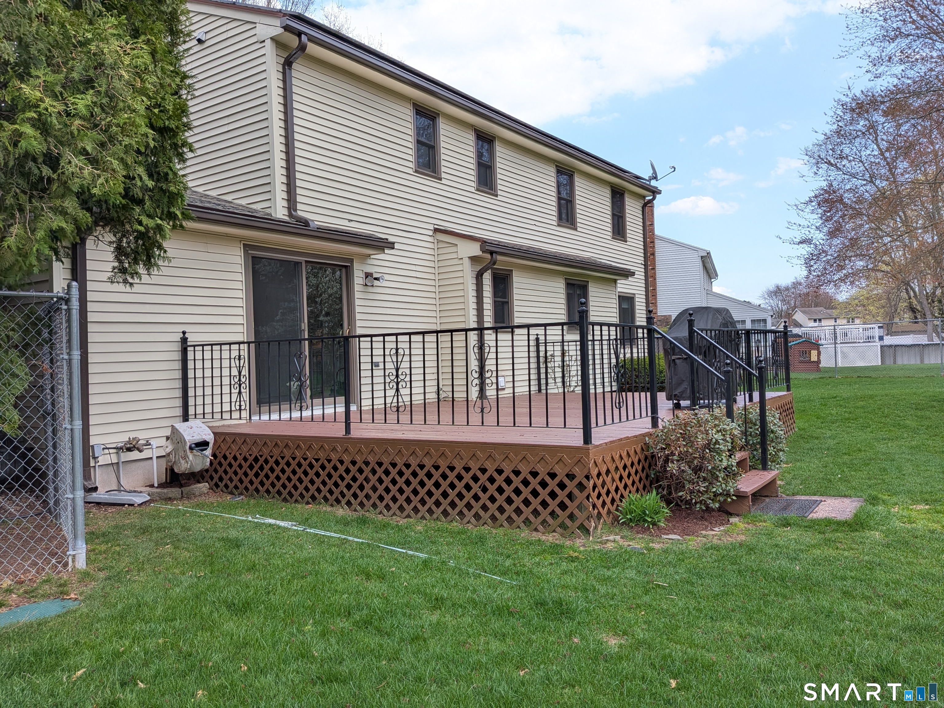 196 Lefoll Boulevard South Windsor CT 06074