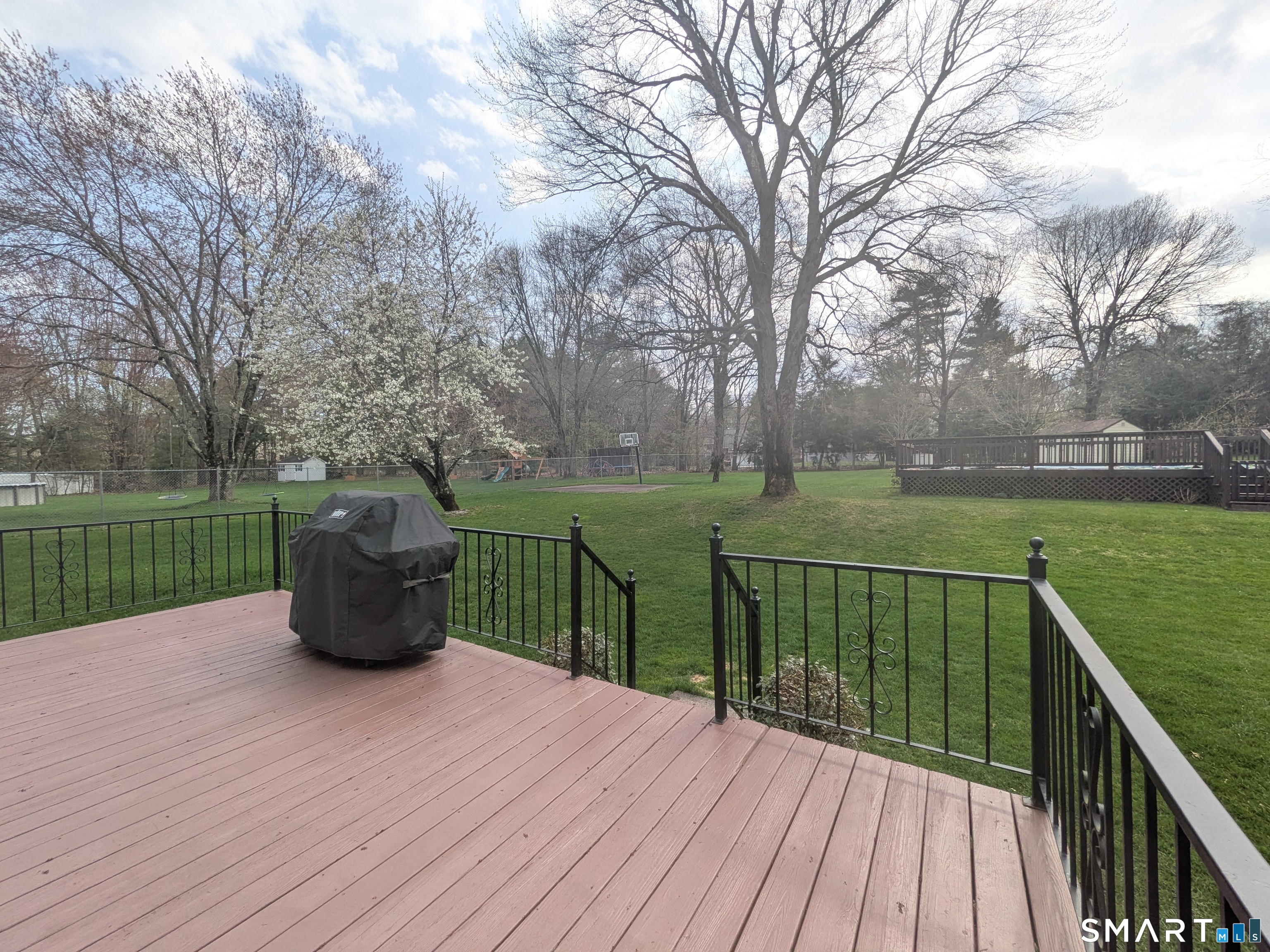 196 Lefoll Boulevard South Windsor CT 06074