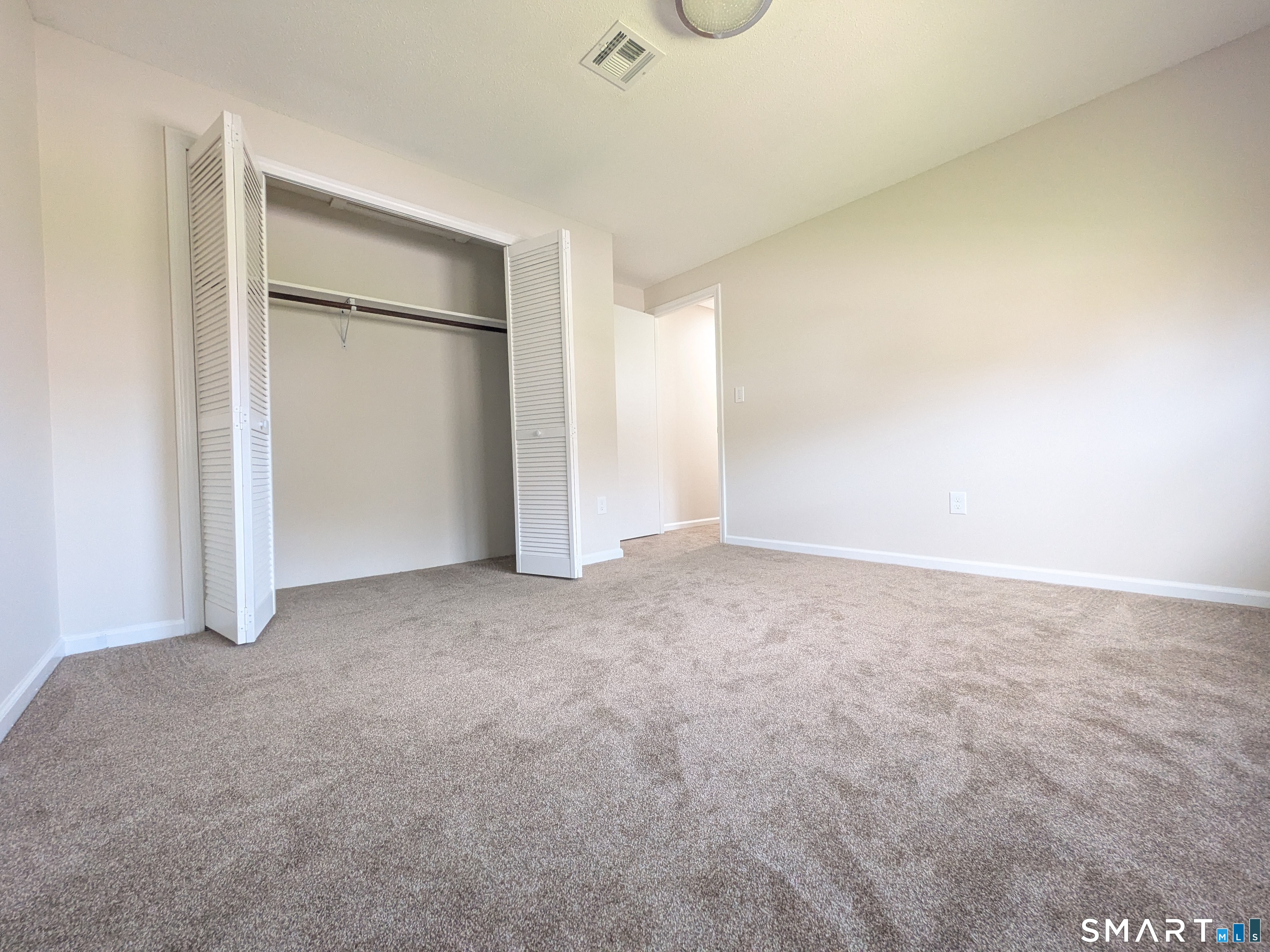 196 Lefoll Boulevard South Windsor CT 06074