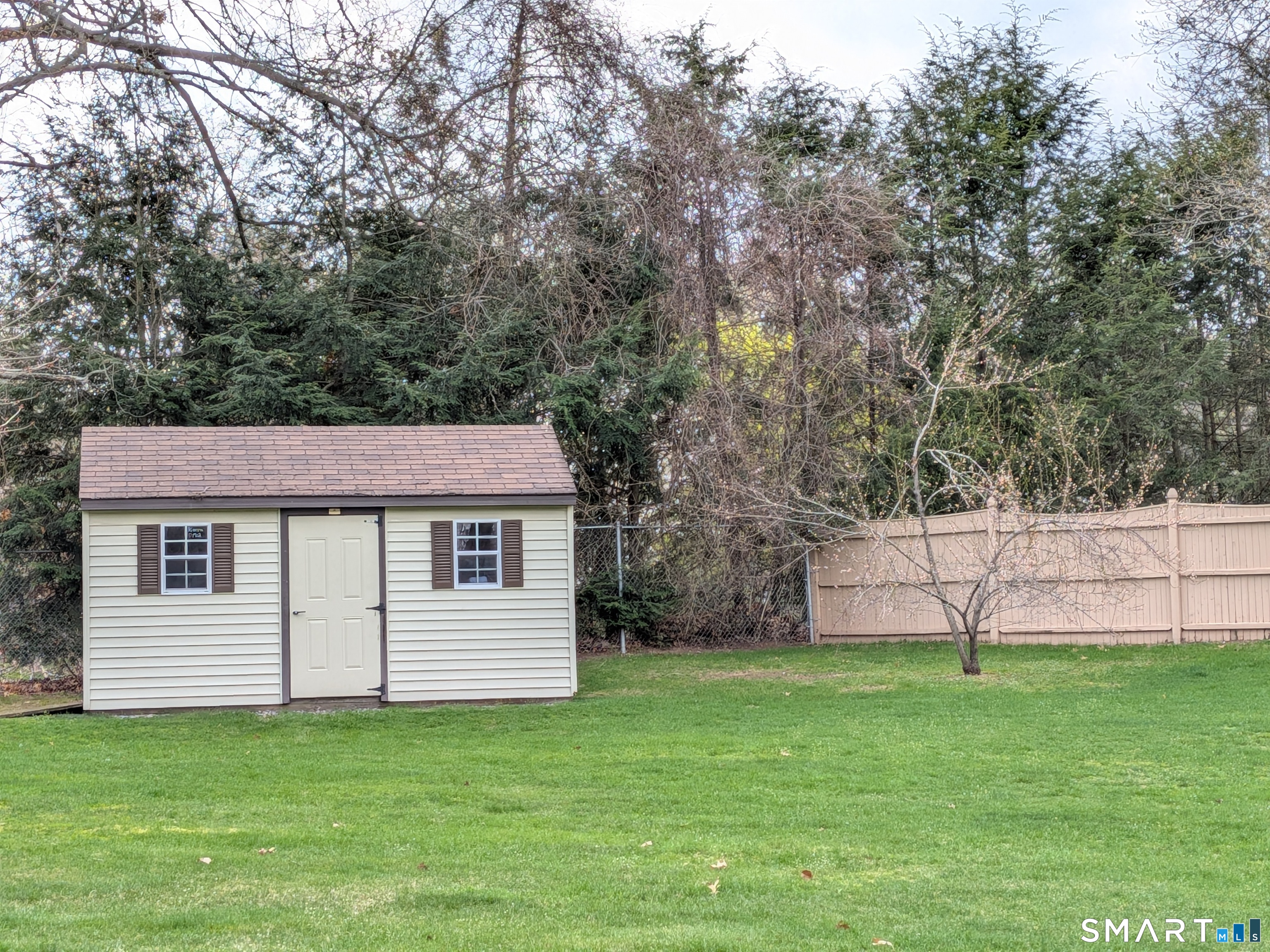 196 Lefoll Boulevard South Windsor CT 06074
