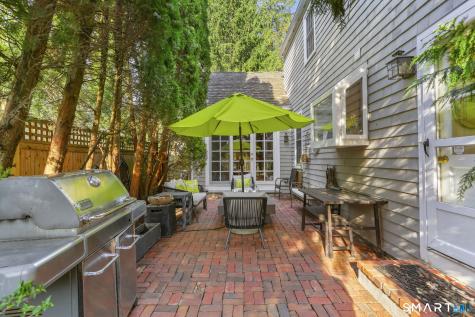 29 Old Saugatuck Road Norwalk CT 06855