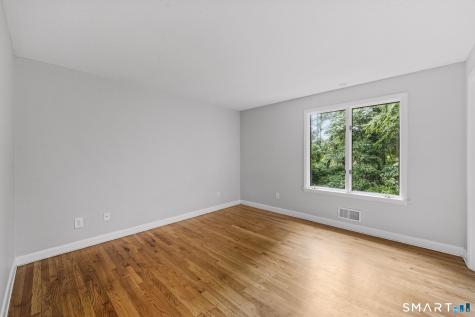 30 North Canton Road Simsbury CT 06092