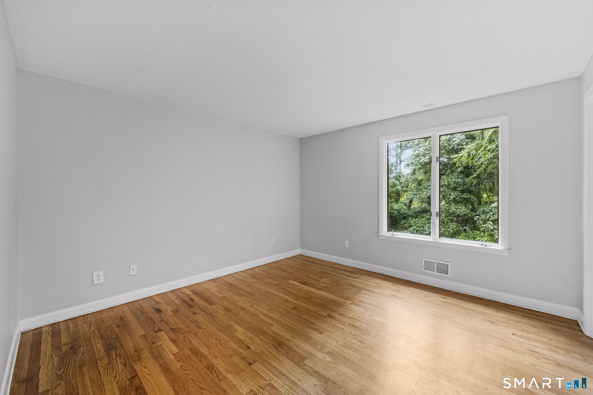 30 North Canton Road Simsbury CT 06092