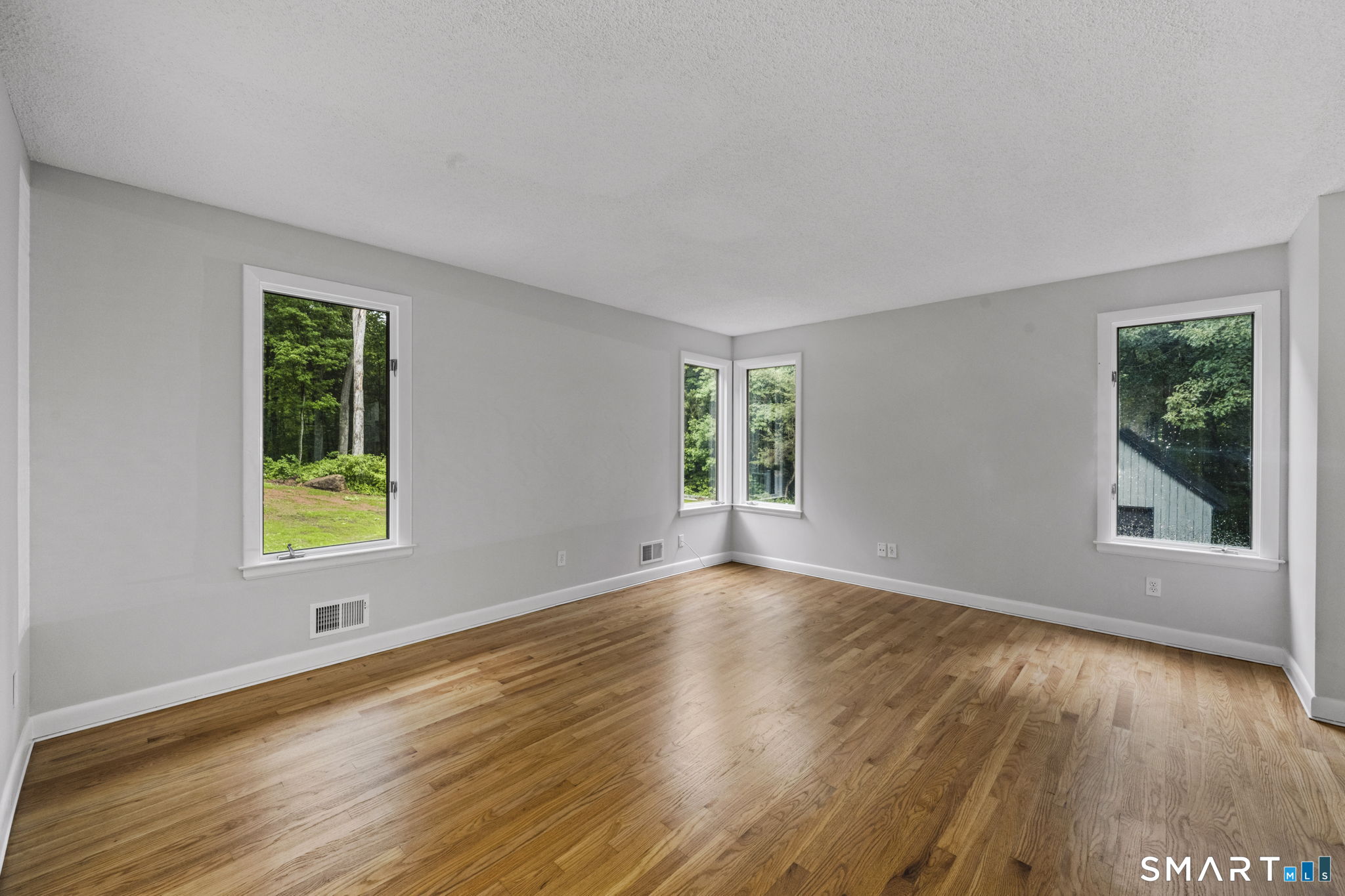 30 North Canton Road Simsbury CT 06092