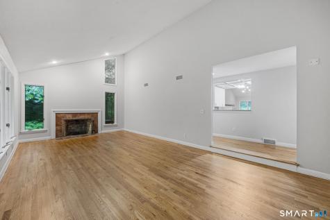 30 North Canton Road Simsbury CT 06092