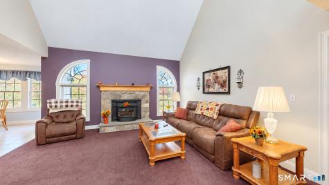 18 Lucks Way Bolton CT 06043