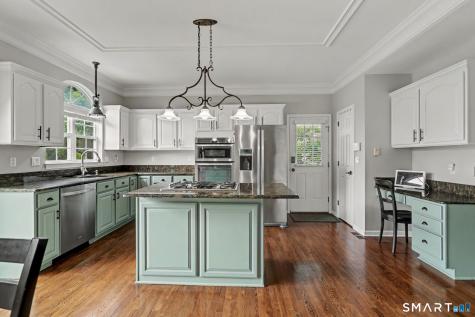 90 Lexington South Way Milford CT 06461