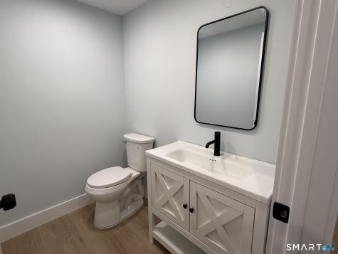 46 Forest North Court Hamden CT 06518