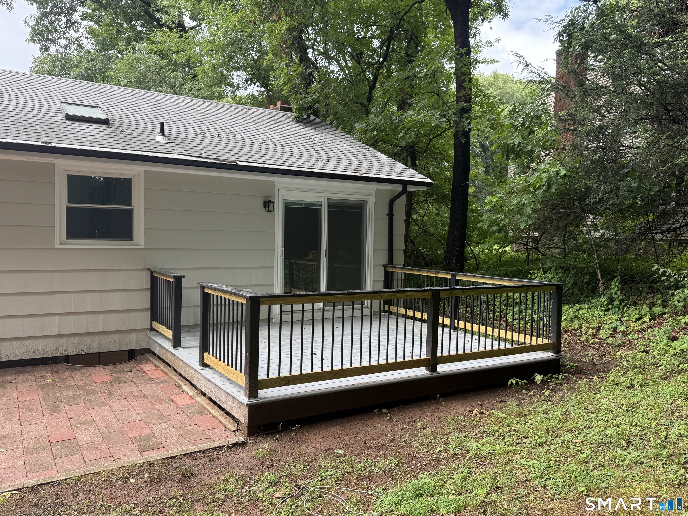46 Forest North Court Hamden CT 06518