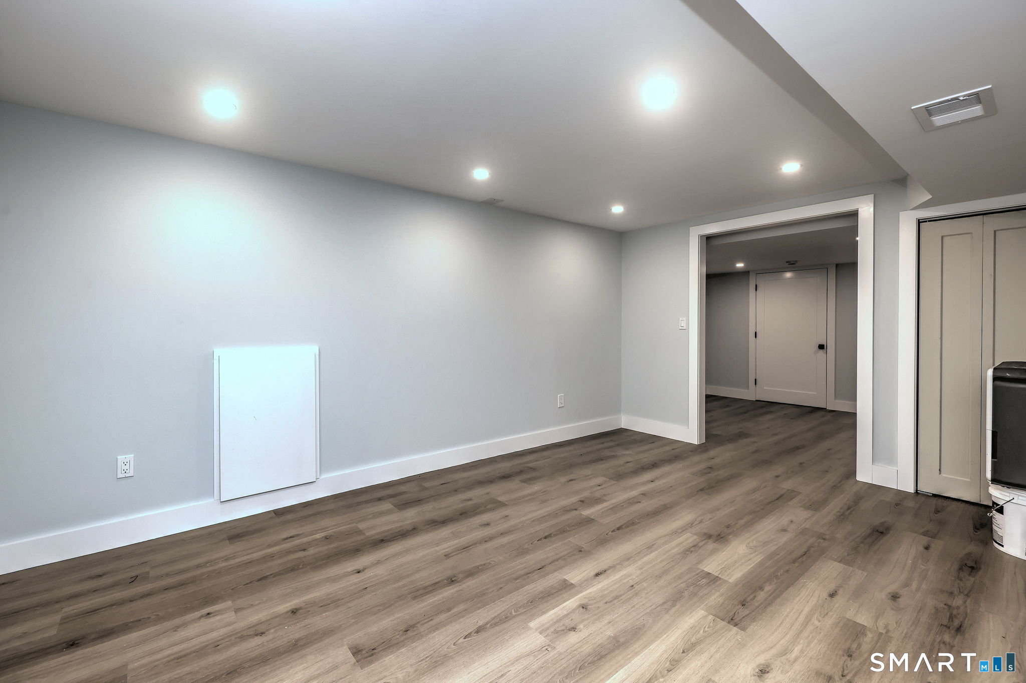 46 Forest North Court Hamden CT 06518