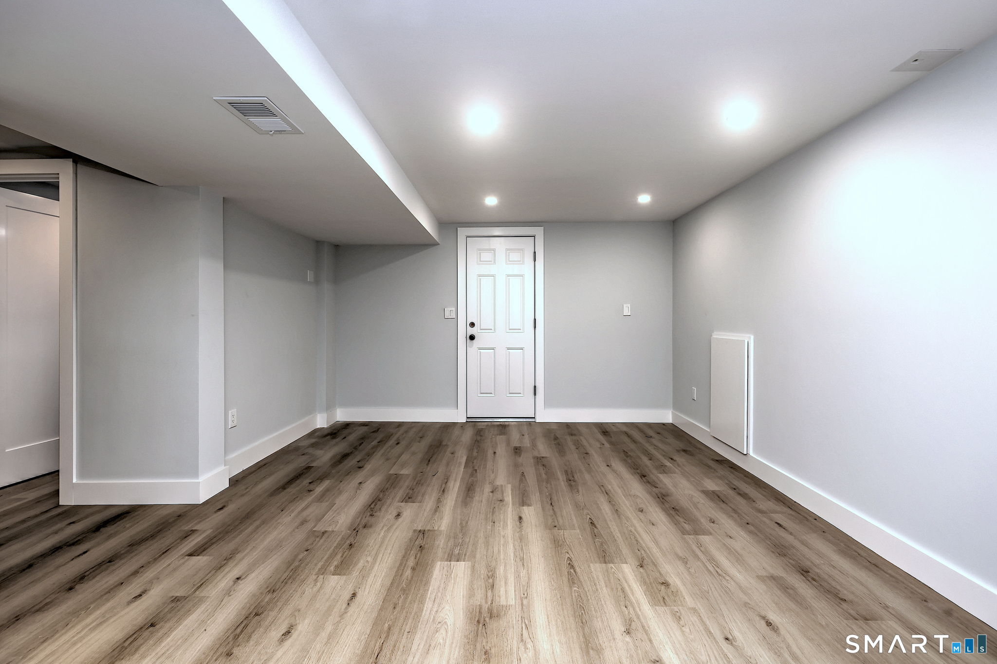 46 Forest North Court Hamden CT 06518