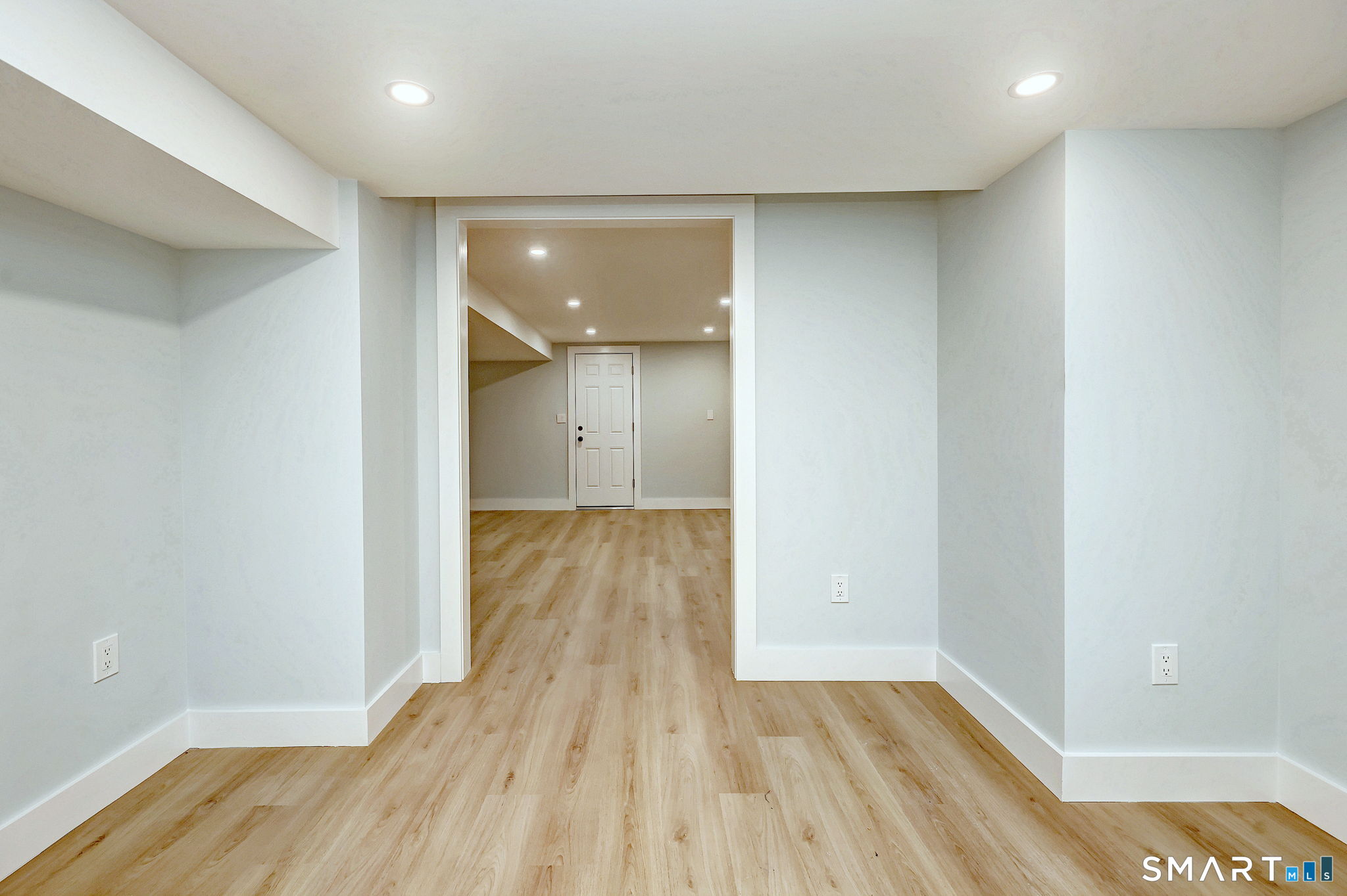 46 Forest North Court Hamden CT 06518