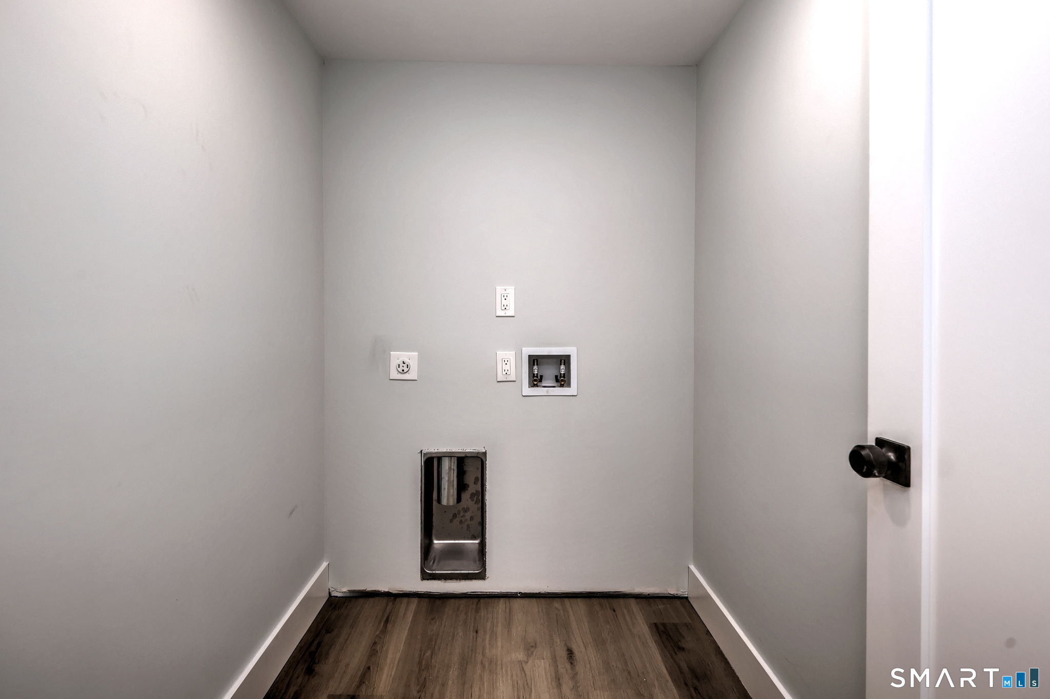 46 Forest North Court Hamden CT 06518