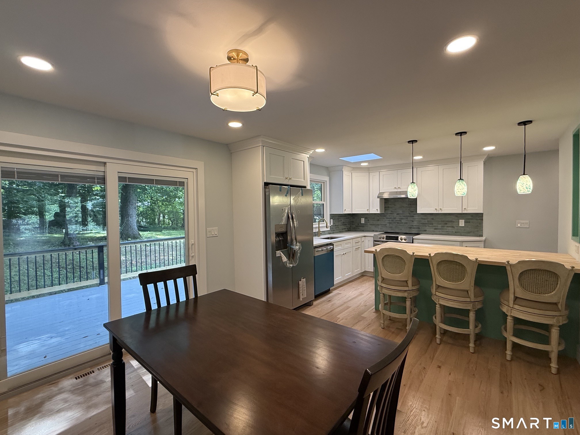 46 Forest North Court Hamden CT 06518