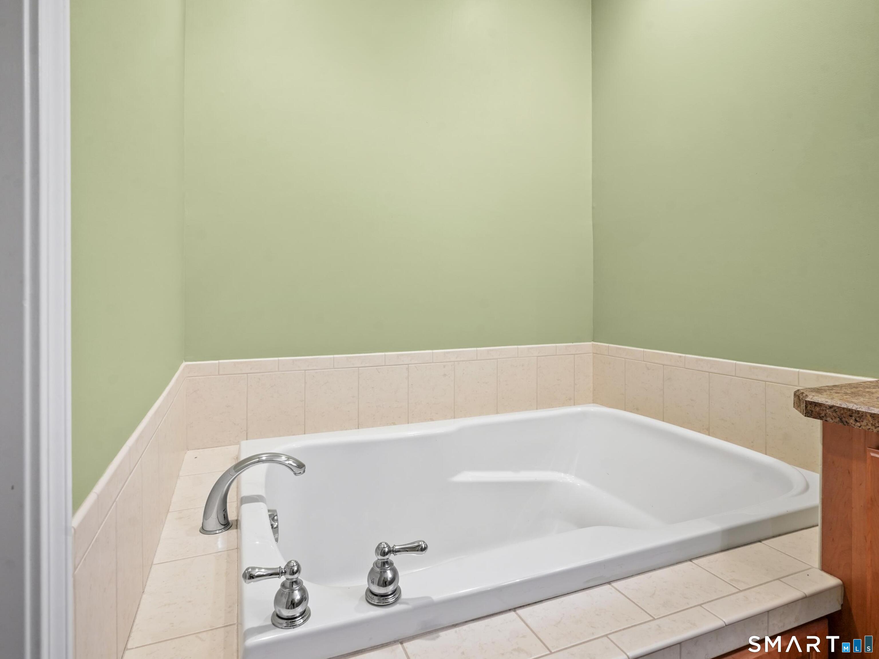 314 Briarwood Drive Manchester CT 06040