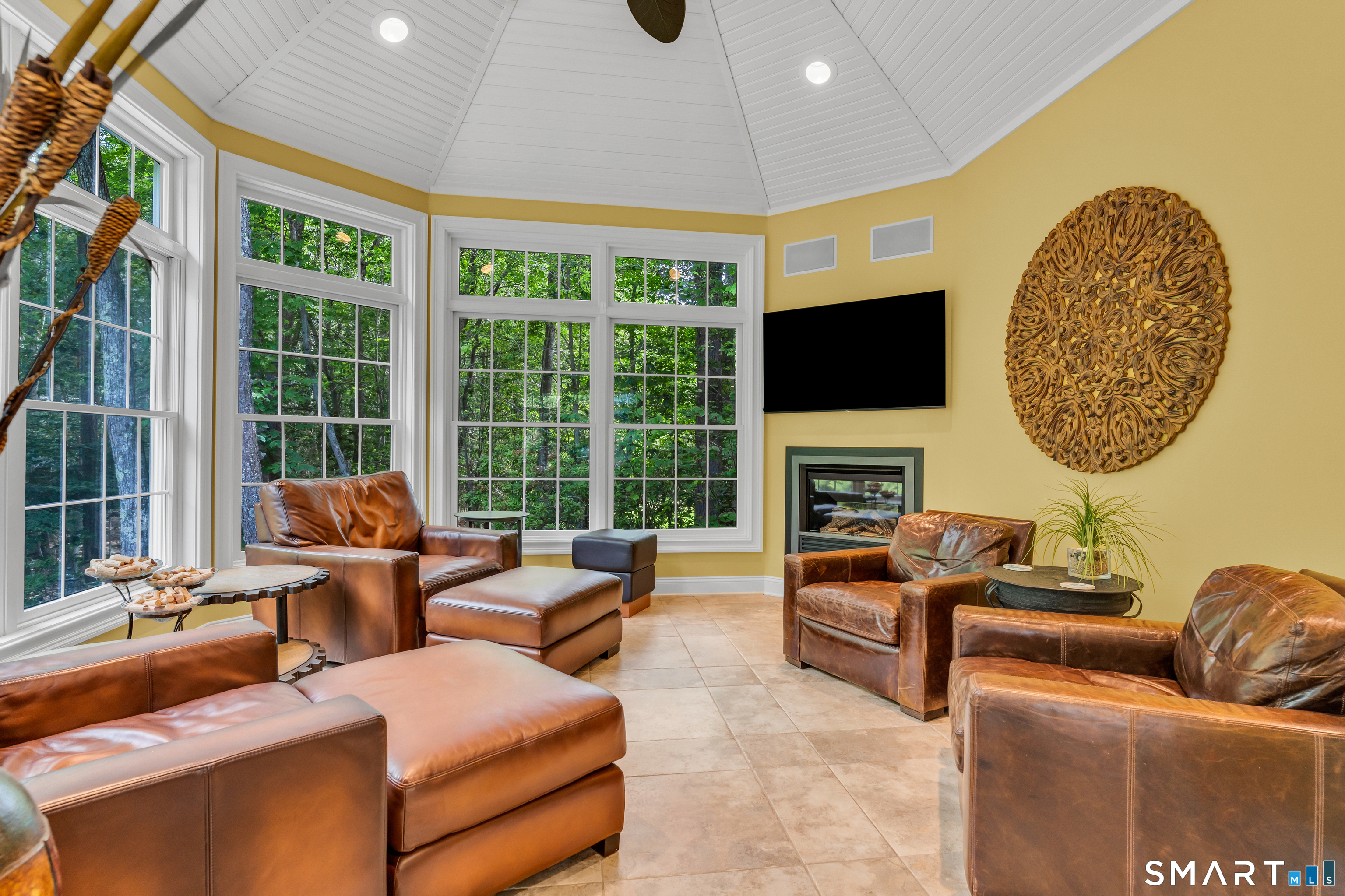 11 Timber Lane Guilford CT 06437