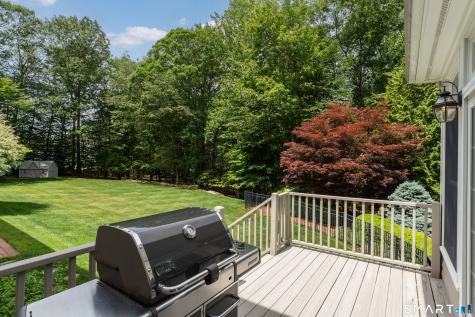 11 Timber Lane Guilford CT 06437