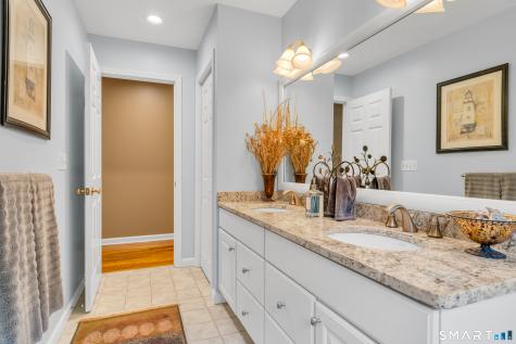 11 Timber Lane Guilford CT 06437