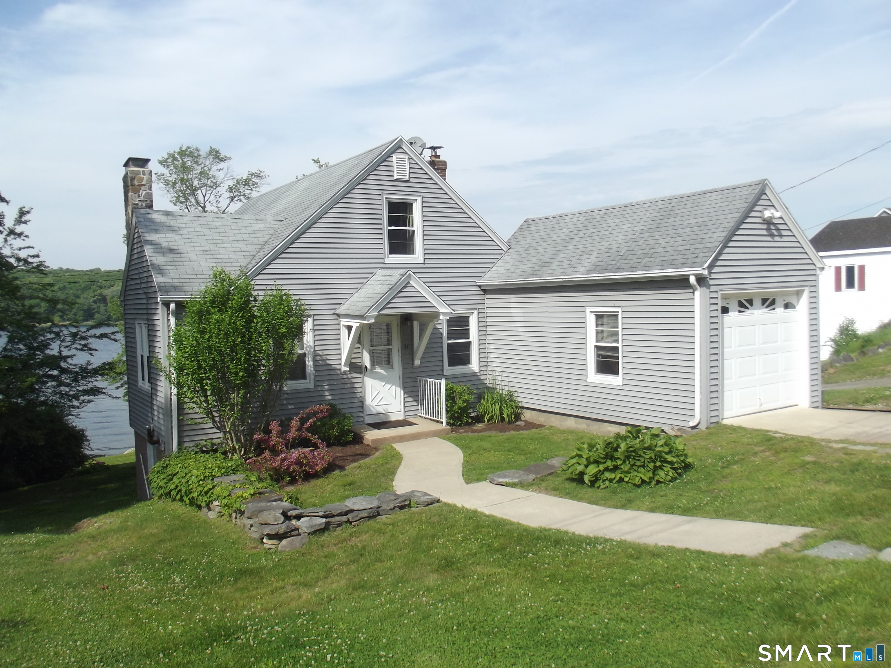 34 Avery Shores Coventry CT 06238