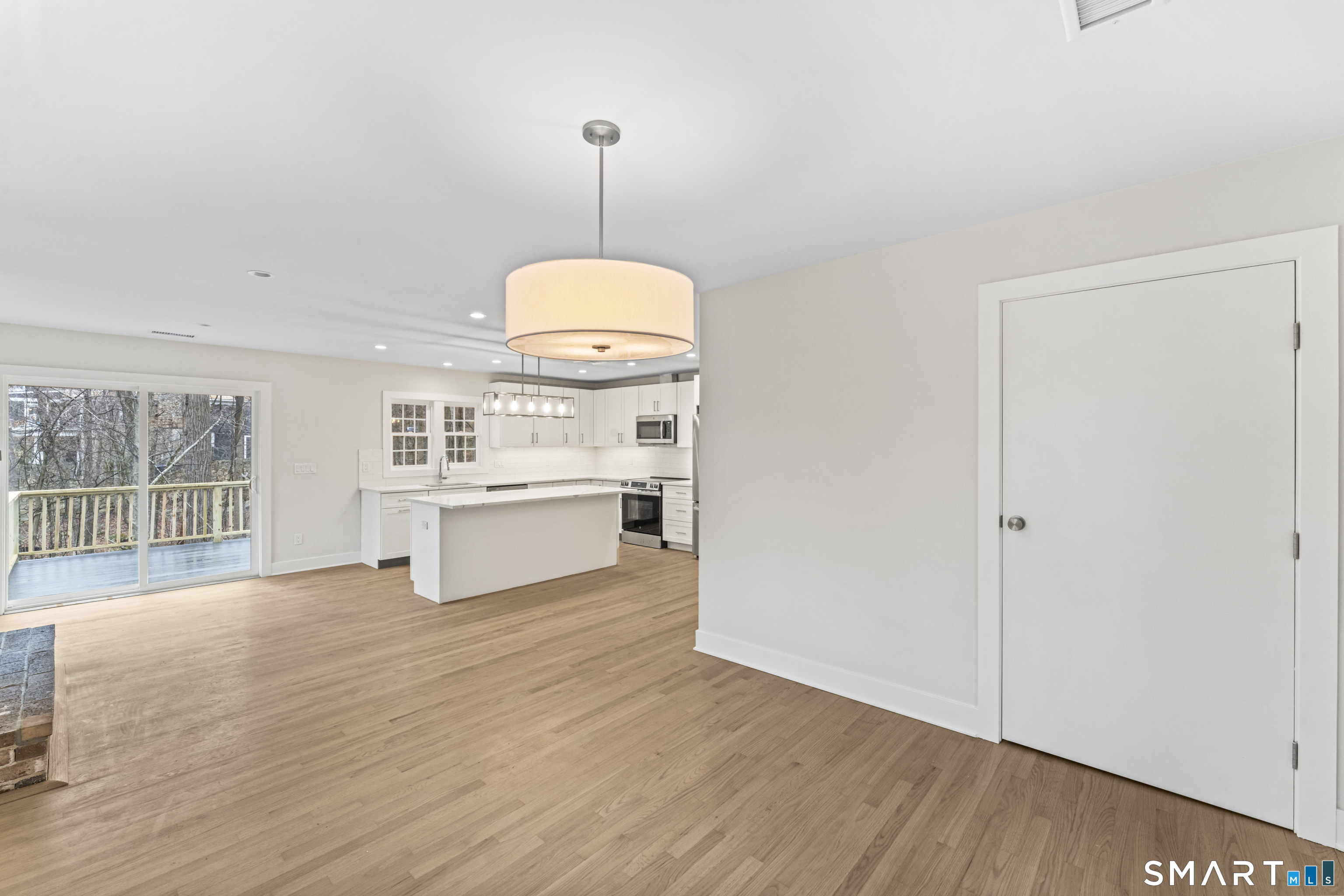 147 Thayer Pond Road Wilton CT 06897