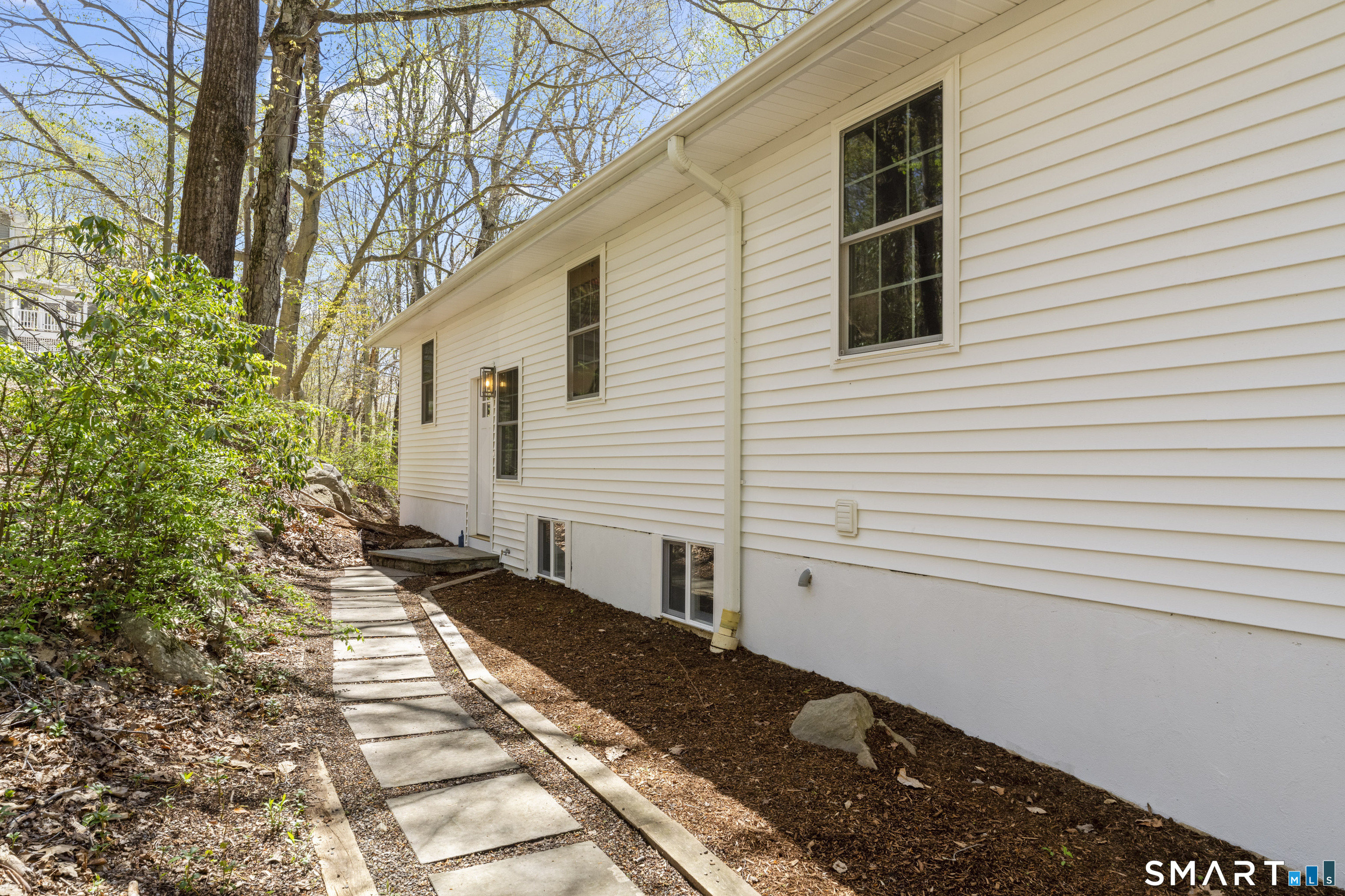 147 Thayer Pond Road Wilton CT 06897