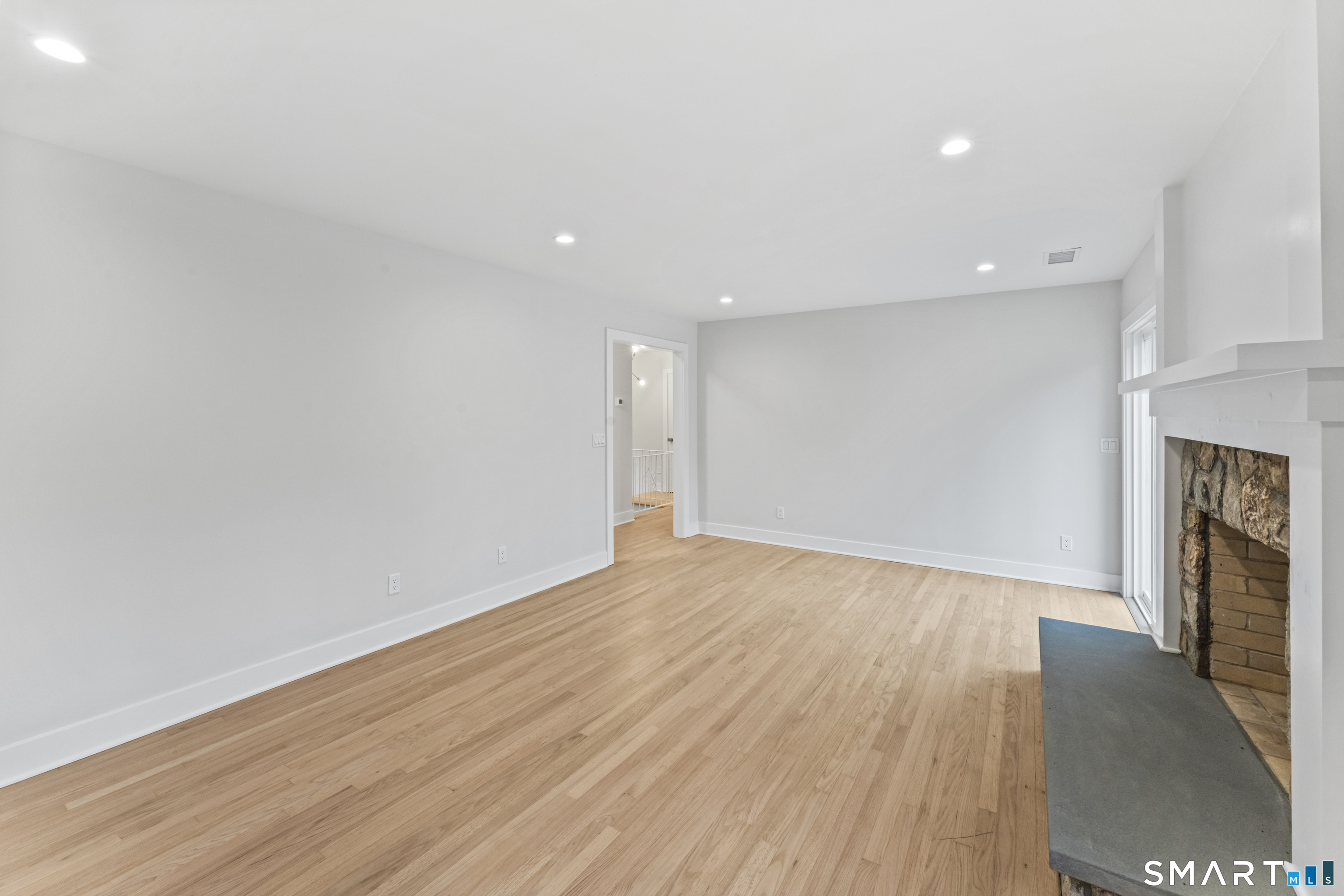 147 Thayer Pond Road Wilton CT 06897