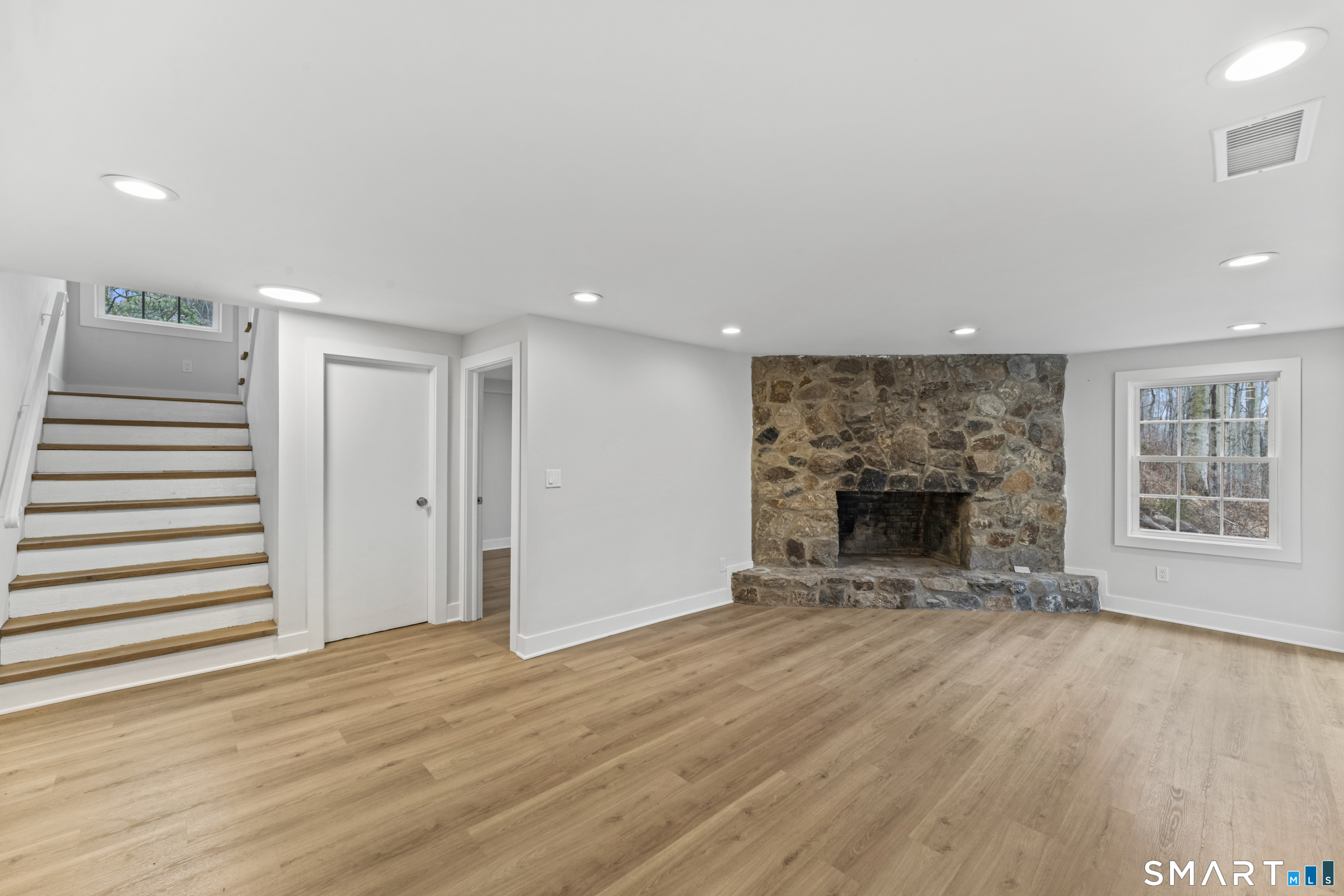 147 Thayer Pond Road Wilton CT 06897