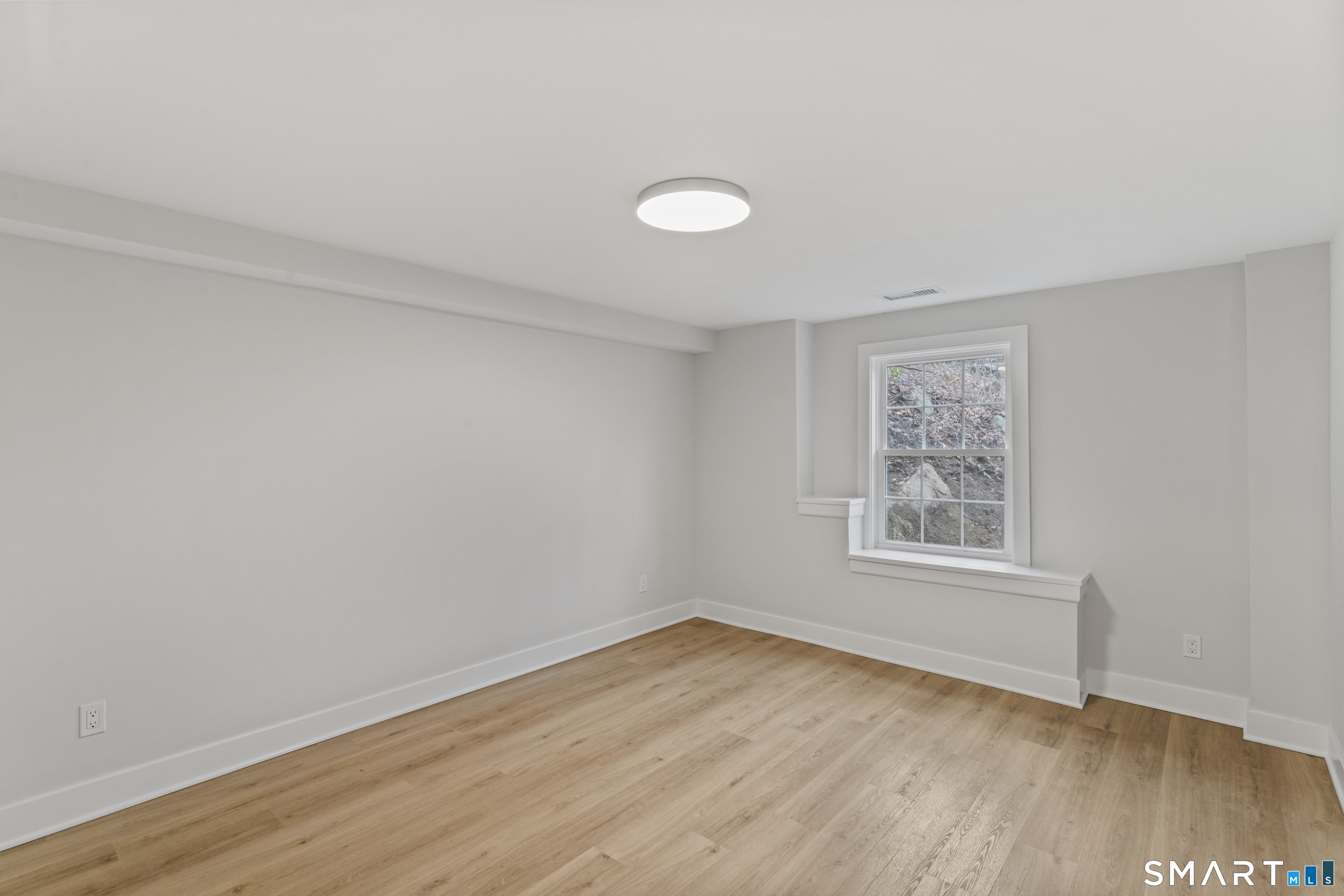 147 Thayer Pond Road Wilton CT 06897
