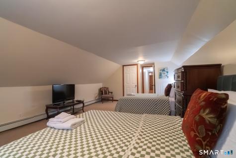 224 Ray Road New Haven CT 06515