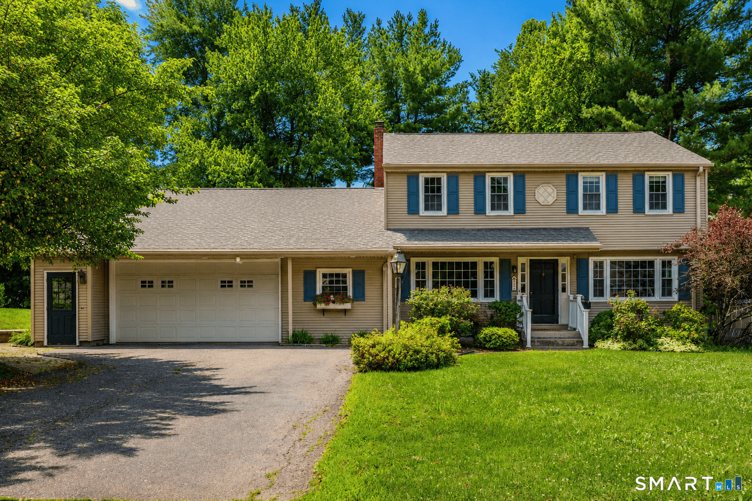 55 Holly Lane Wethersfield CT 06109