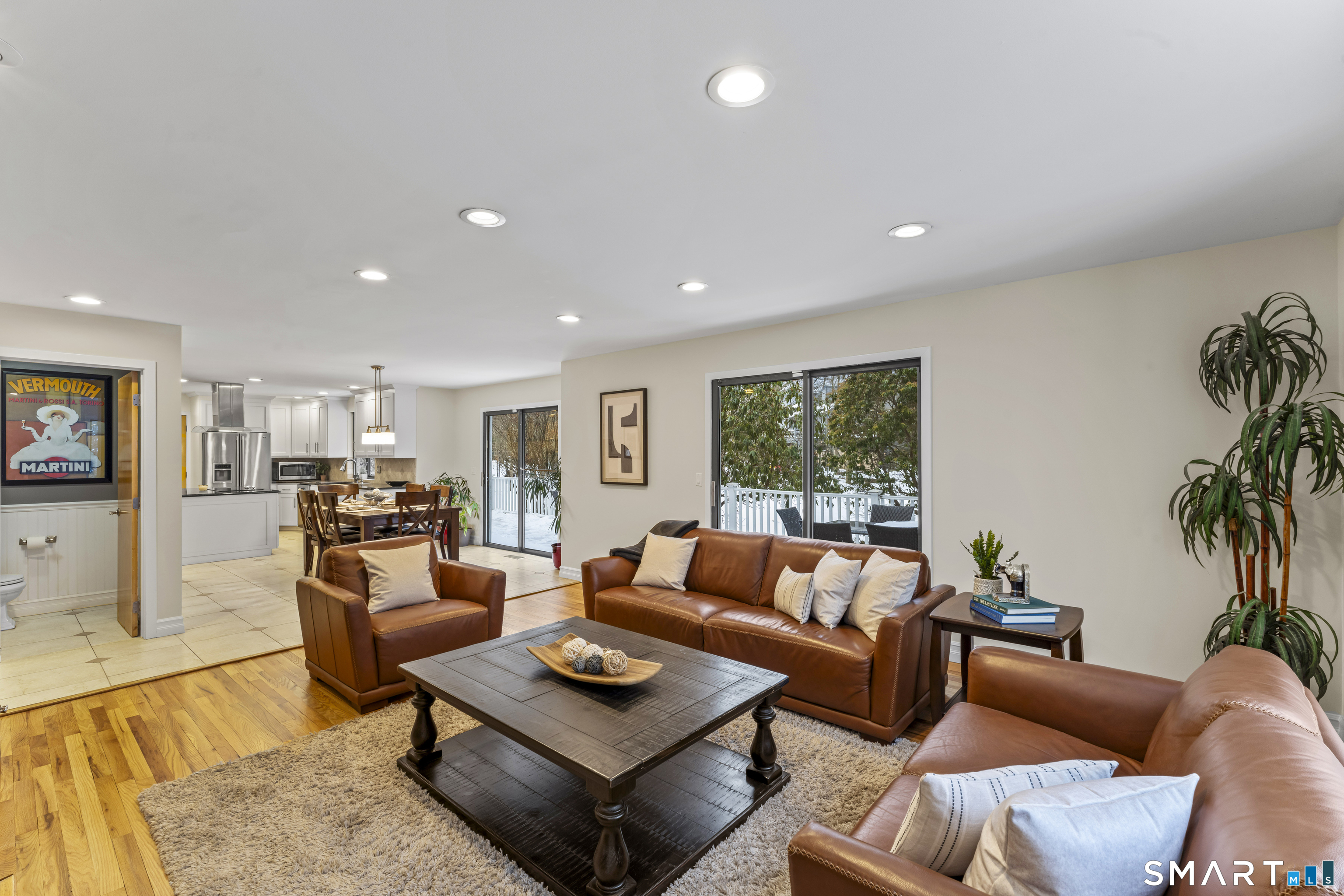 211 Pinewood Road Stamford CT 06903