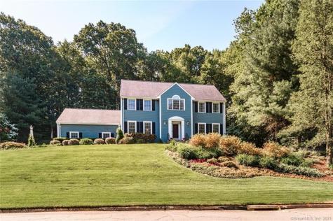 43 Lexington Road Avon CT 06001