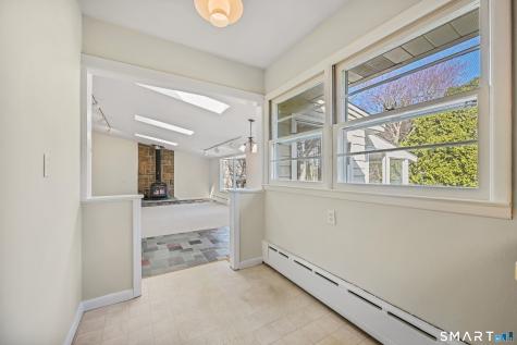 17 Glover Avenue Newtown CT 06470