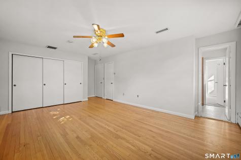 17 Glover Avenue Newtown CT 06470