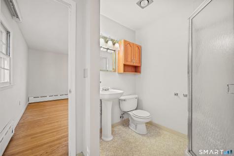 17 Glover Avenue Newtown CT 06470