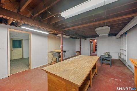 17 Glover Avenue Newtown CT 06470