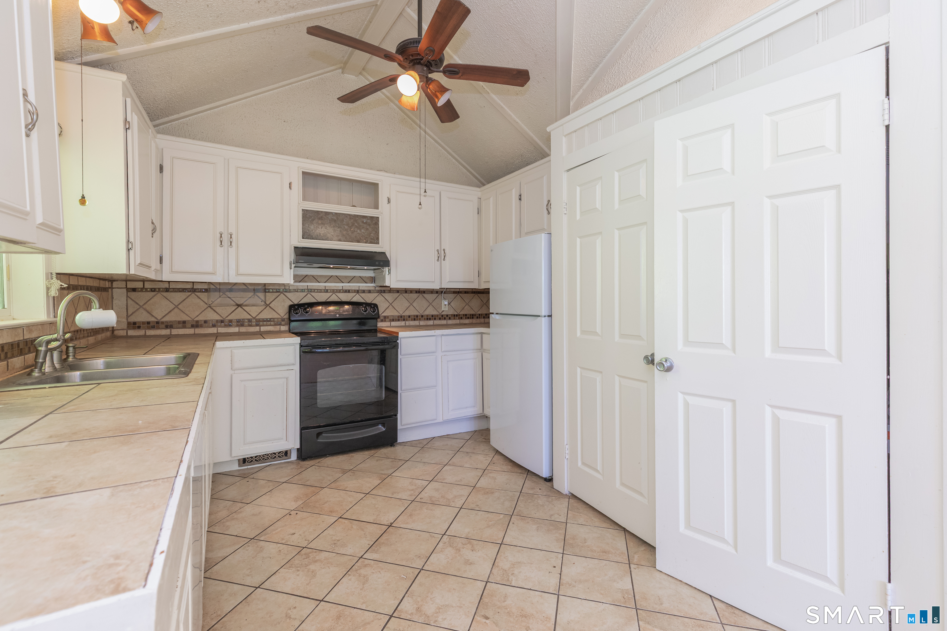 1 Boat Road Danbury CT 06811