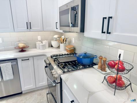 17 Grandview Avenue Bethel CT 06801