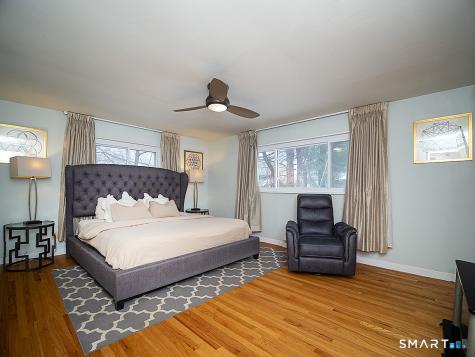 136 Knoll Drive Hamden CT 06518