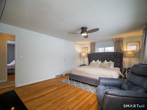 136 Knoll Drive Hamden CT 06518
