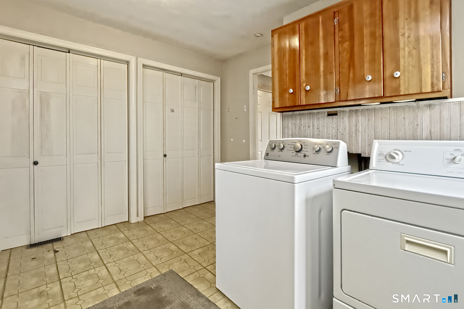 86 South Woodland Drive Milford CT 06460