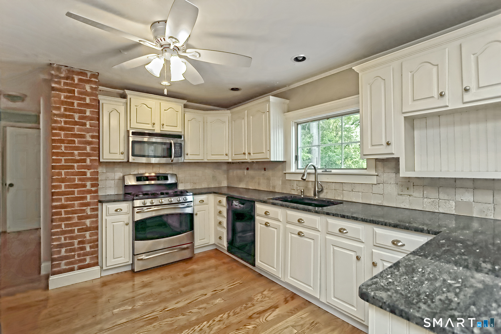 86 South Woodland Drive Milford CT 06460