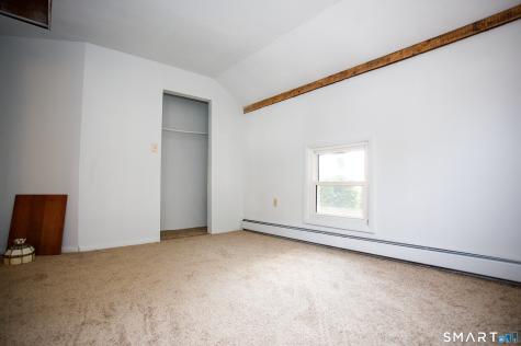 30 Platt Avenue Norwich CT 06360