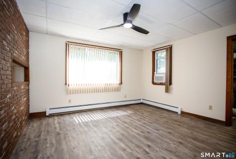 30 Platt Avenue Norwich CT 06360
