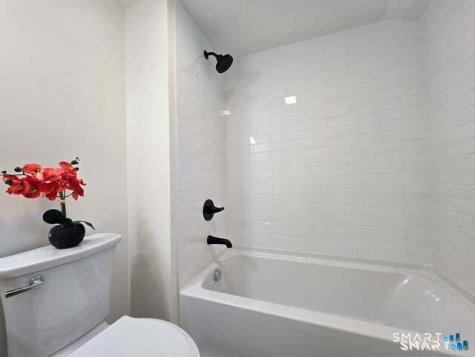 62 Benham Avenue Waterford CT 06375