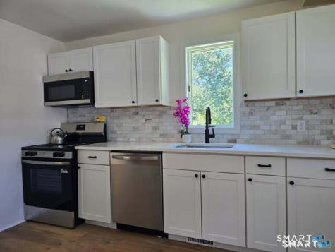 62 Benham Avenue Waterford CT 06375