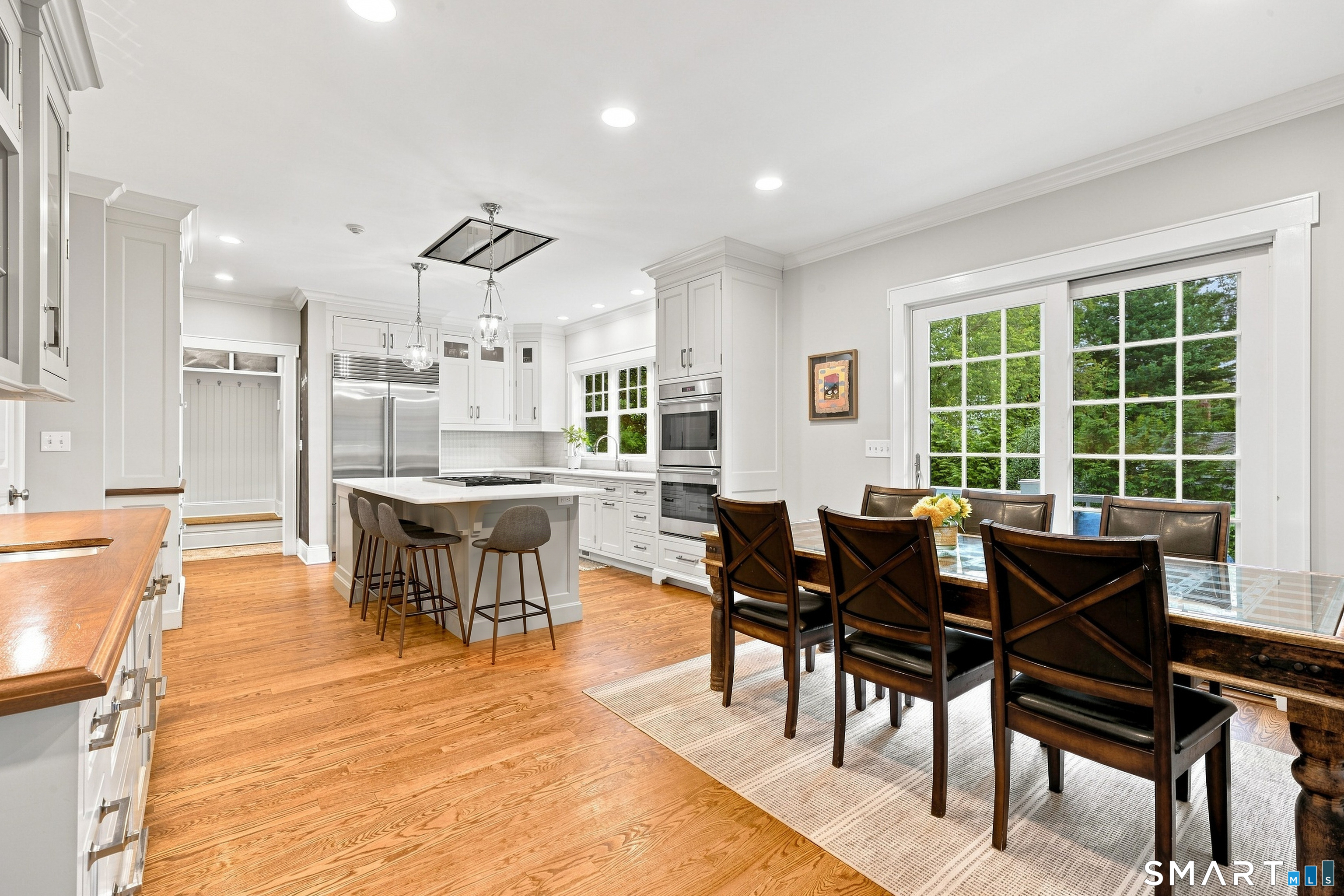 655 Beach Road Fairfield CT 06824