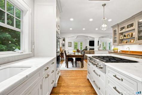 655 Beach Road Fairfield CT 06824