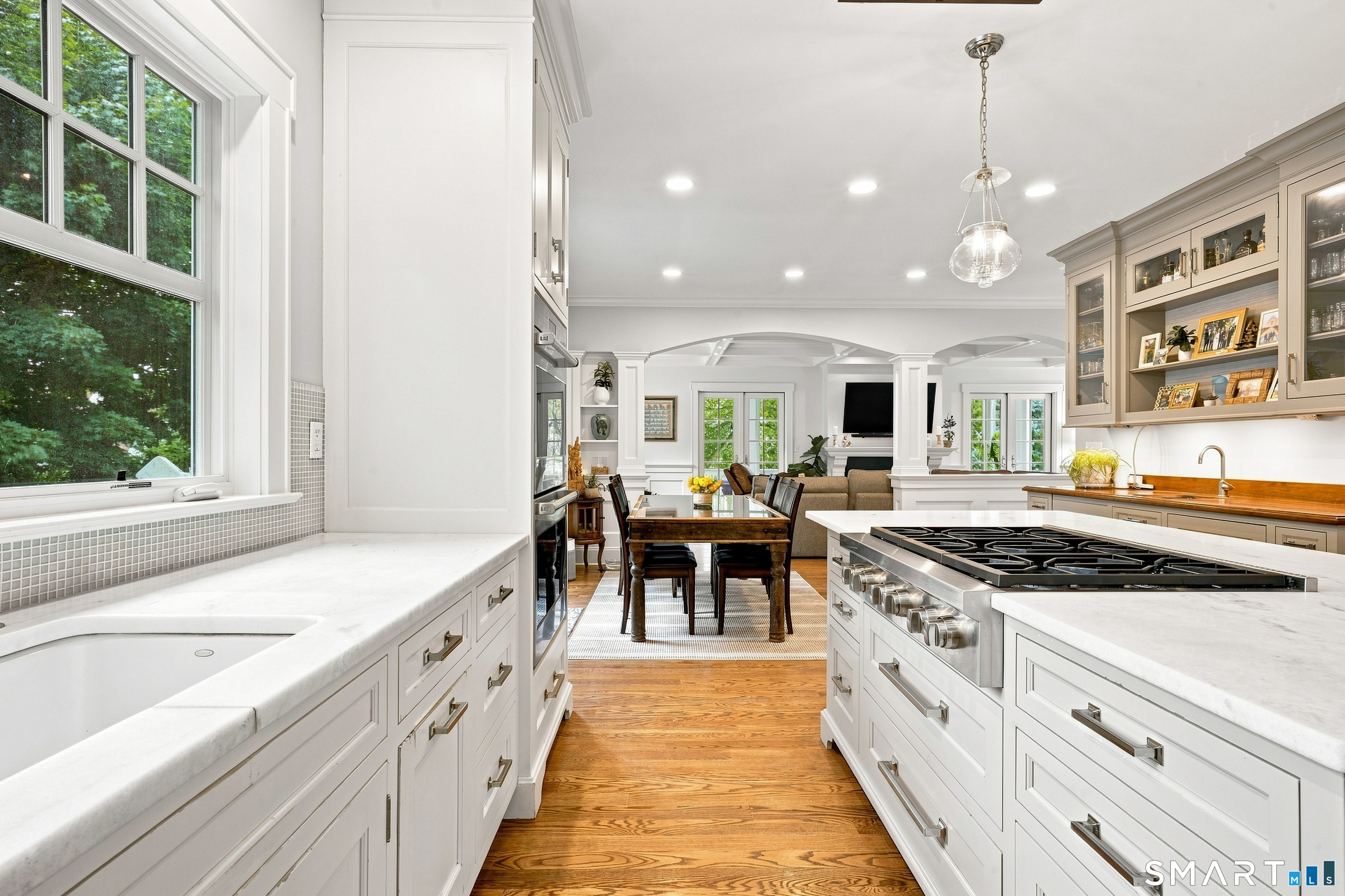 655 Beach Road Fairfield CT 06824